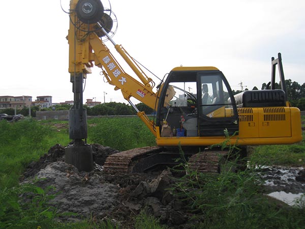 91视频下载网站建筑机械厂履带式91视频直播APP施工中